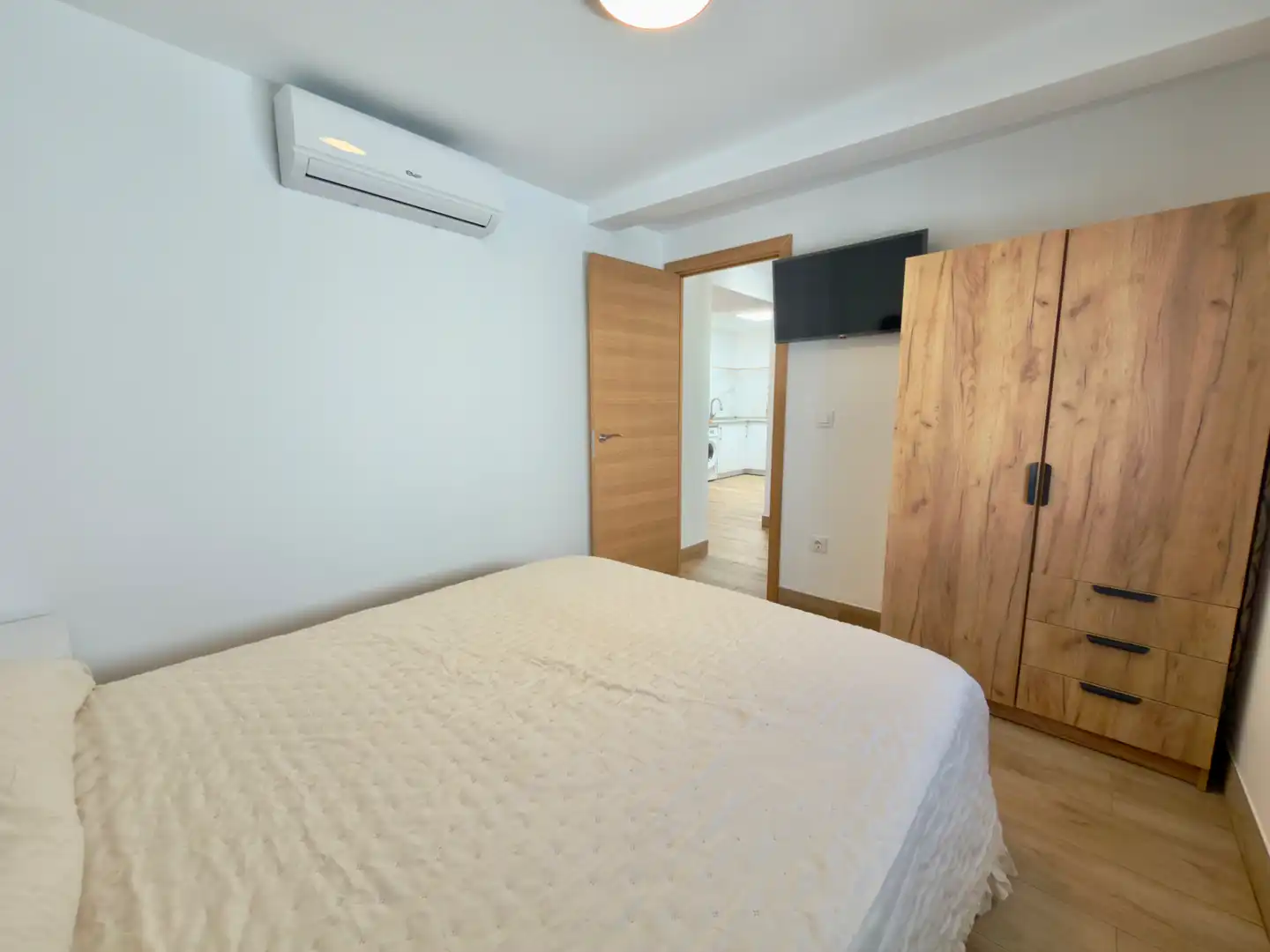 Habitación de Casa o chalet de alquiler en Chiclana de la Frontera con Aire acondicionado, Calefacción y Terraza