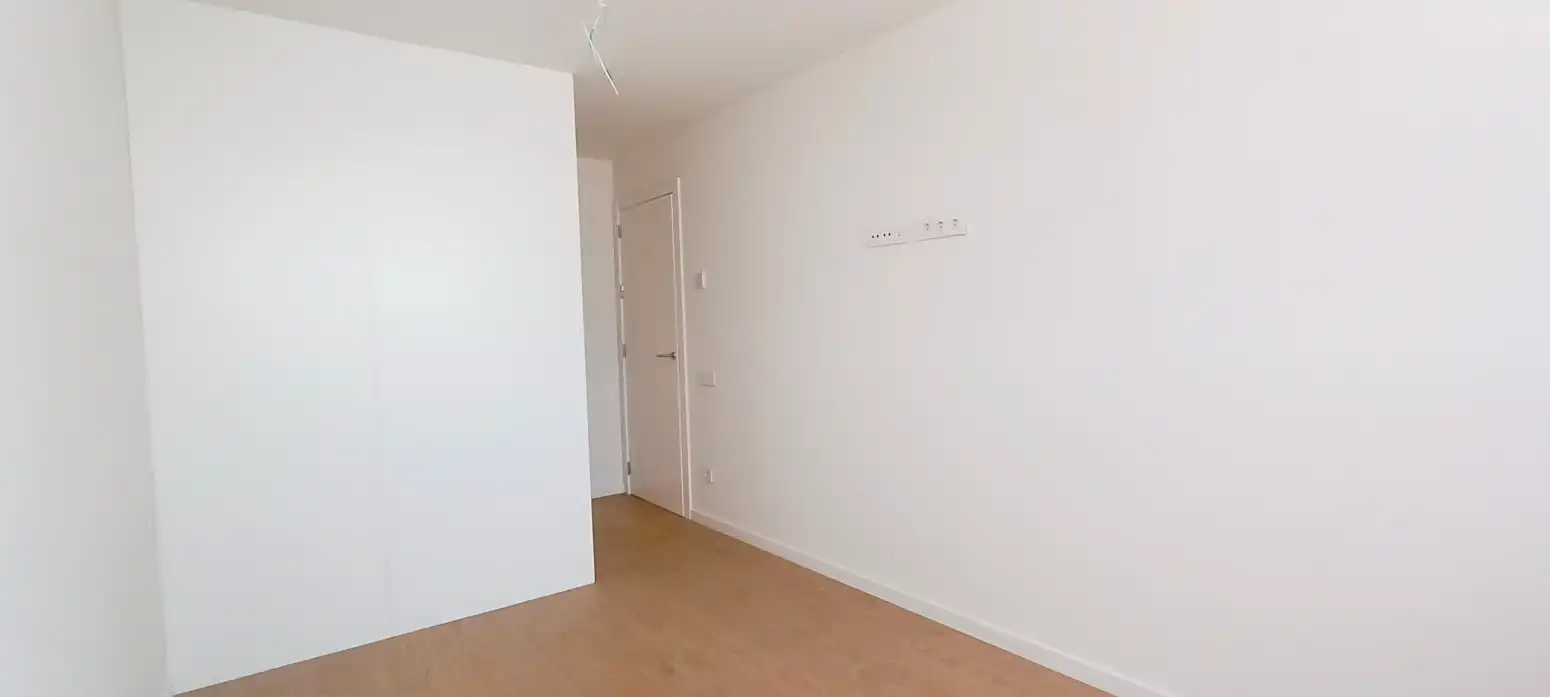 Piso de alquiler en Pamplona-Iruña - PLAZA SALESIANOS, 1º Ensanche