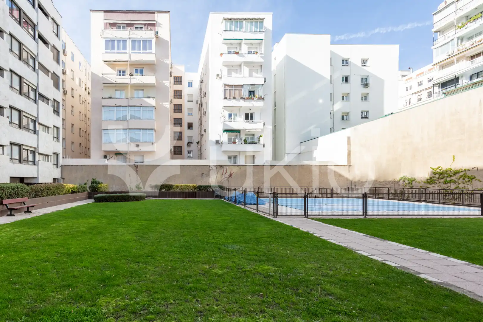 Außenansicht von Wohnungen zur Miete in Madrid mit Klimaanlage, Heizung und Möbliert
