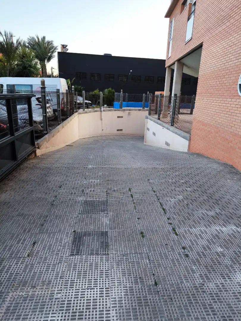 Garage zur Miete in Calle Estrella Altair, San Ginés