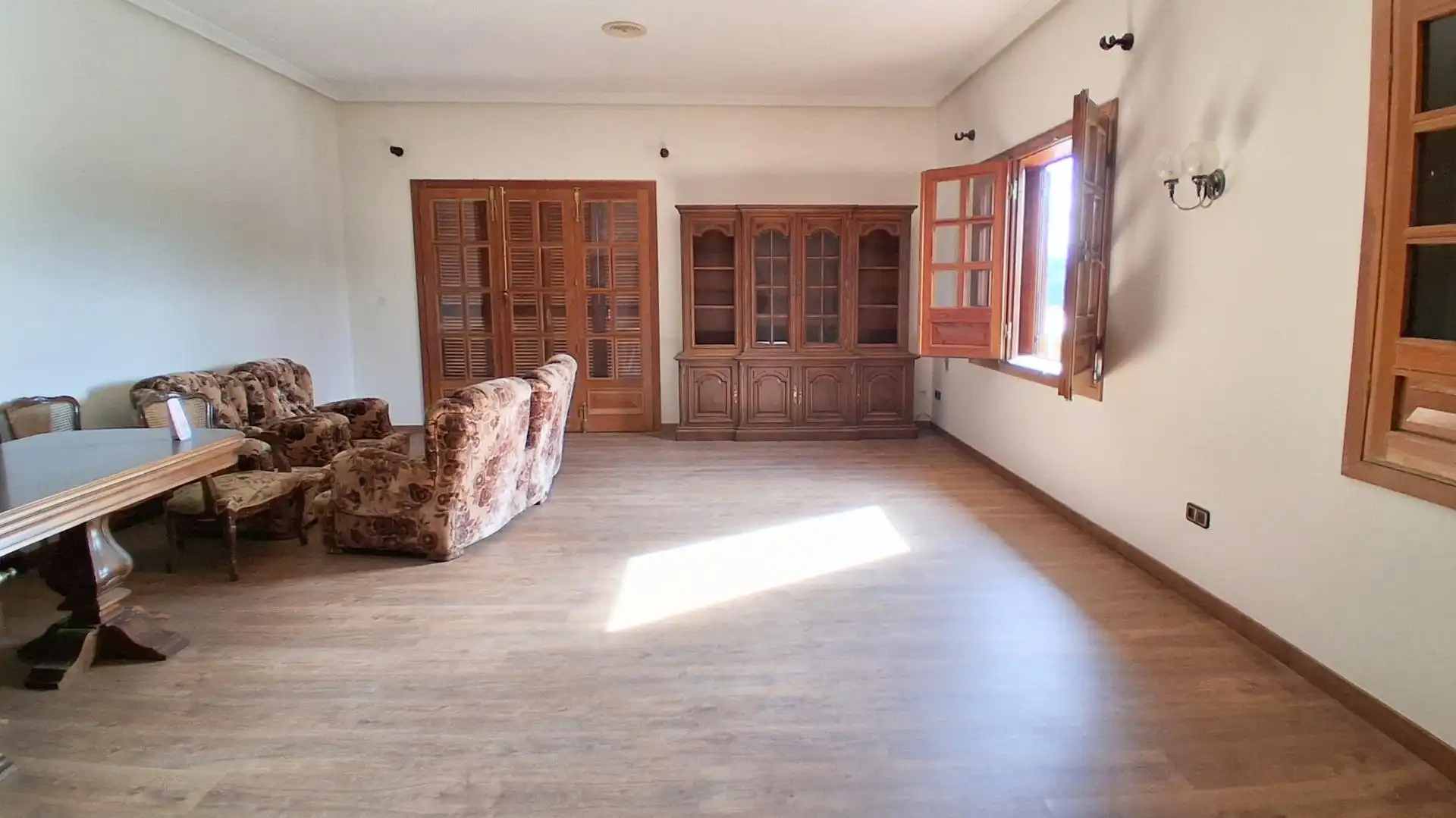 Sala de estar de Casa o chalet en venta en Sotoserrano con Calefacción, Terraza y Trastero