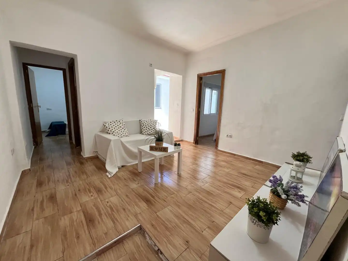 Living room of Flat for sale in Cartagena  with Air Conditioner and Oven