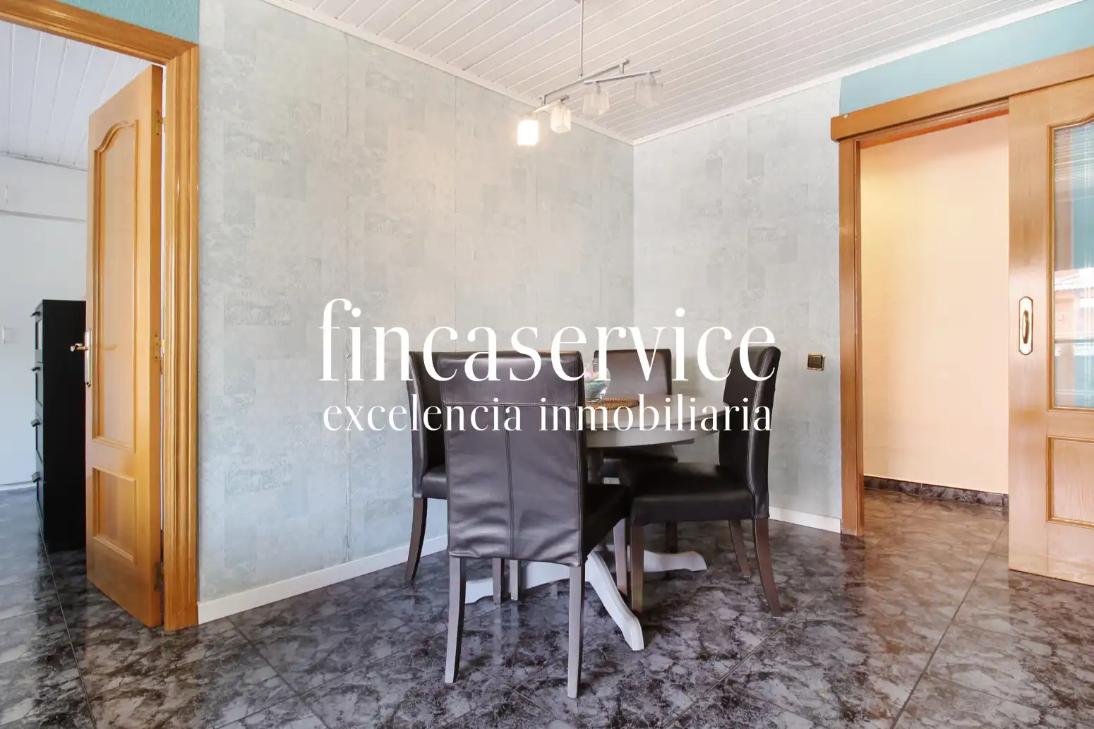 Comedor de Piso en venta en Rubí con Aire acondicionado, Calefacción y Balcón
