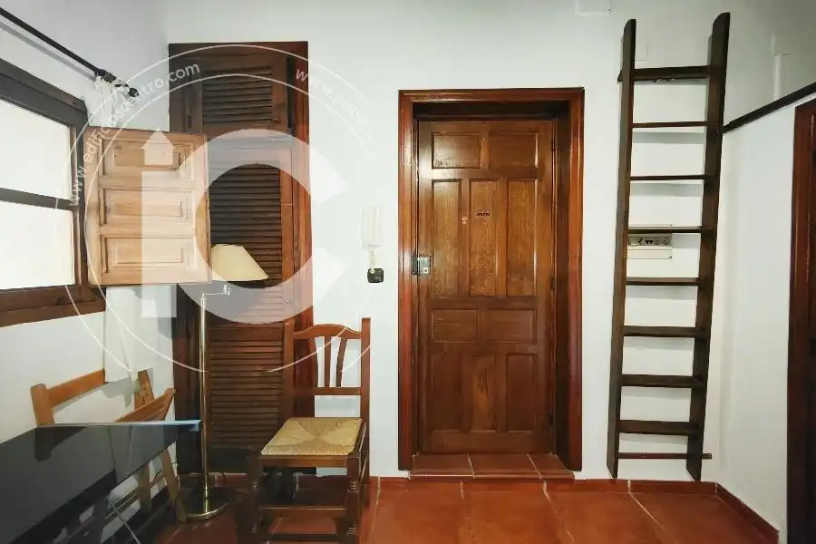 Estudio de alquiler en Granada con Aire acondicionado