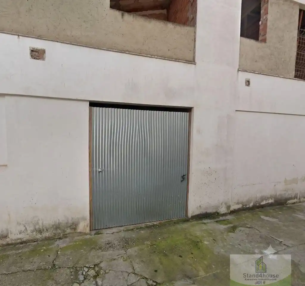 Parking of Buildings for sale in El Carpio