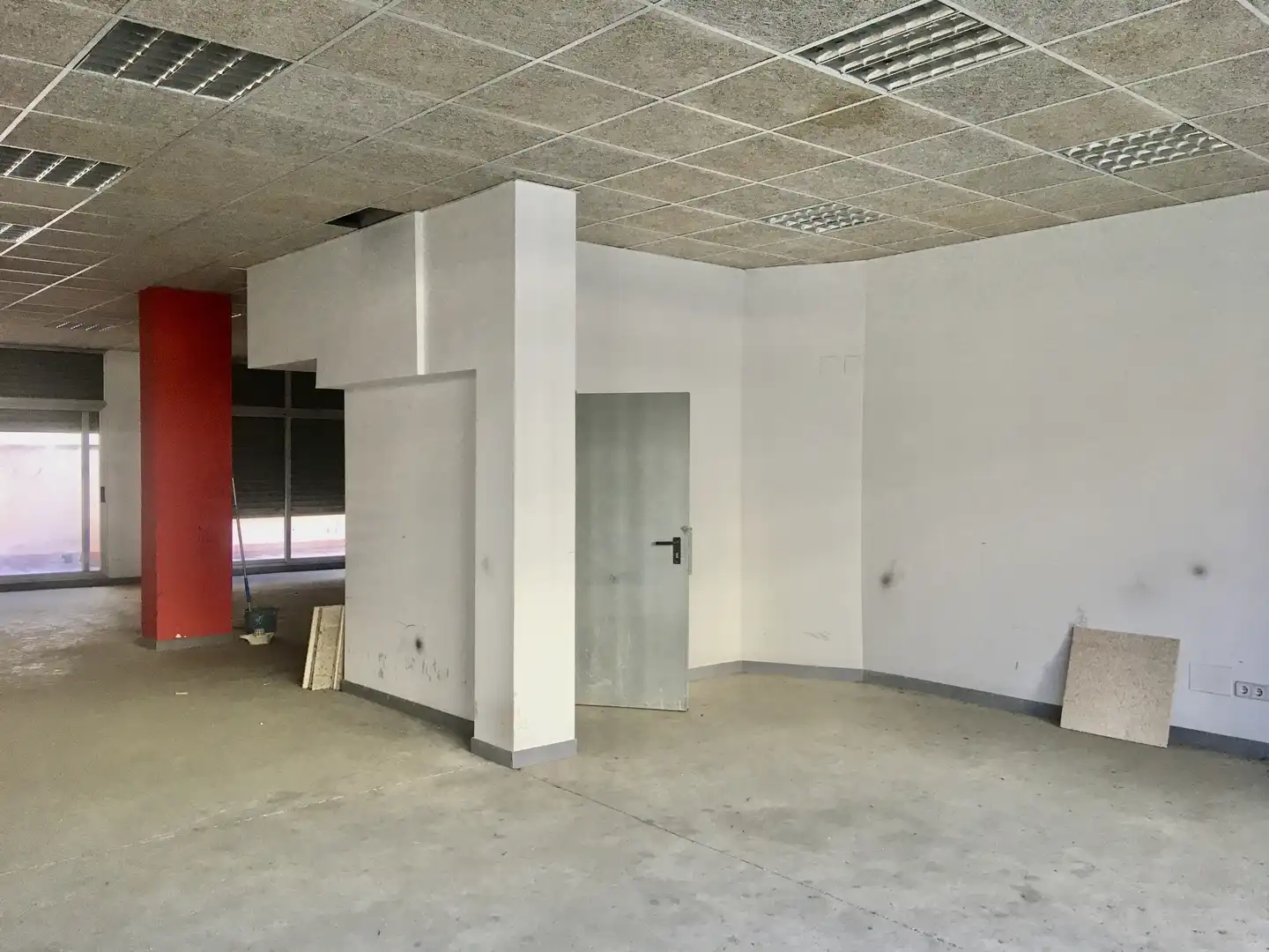Local en venda a Carrer Salvador Dabau i Caussa, 8, Sant Narcís