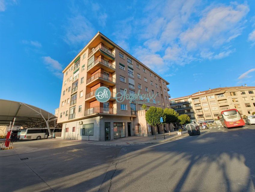 Vista exterior de Pis en venda en Segovia Capital amb Calefacció, Parquet i Traster