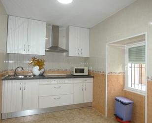 Kitchen of House or chalet for sale in Bolaños de Calatrava  with Heating and Washing machine