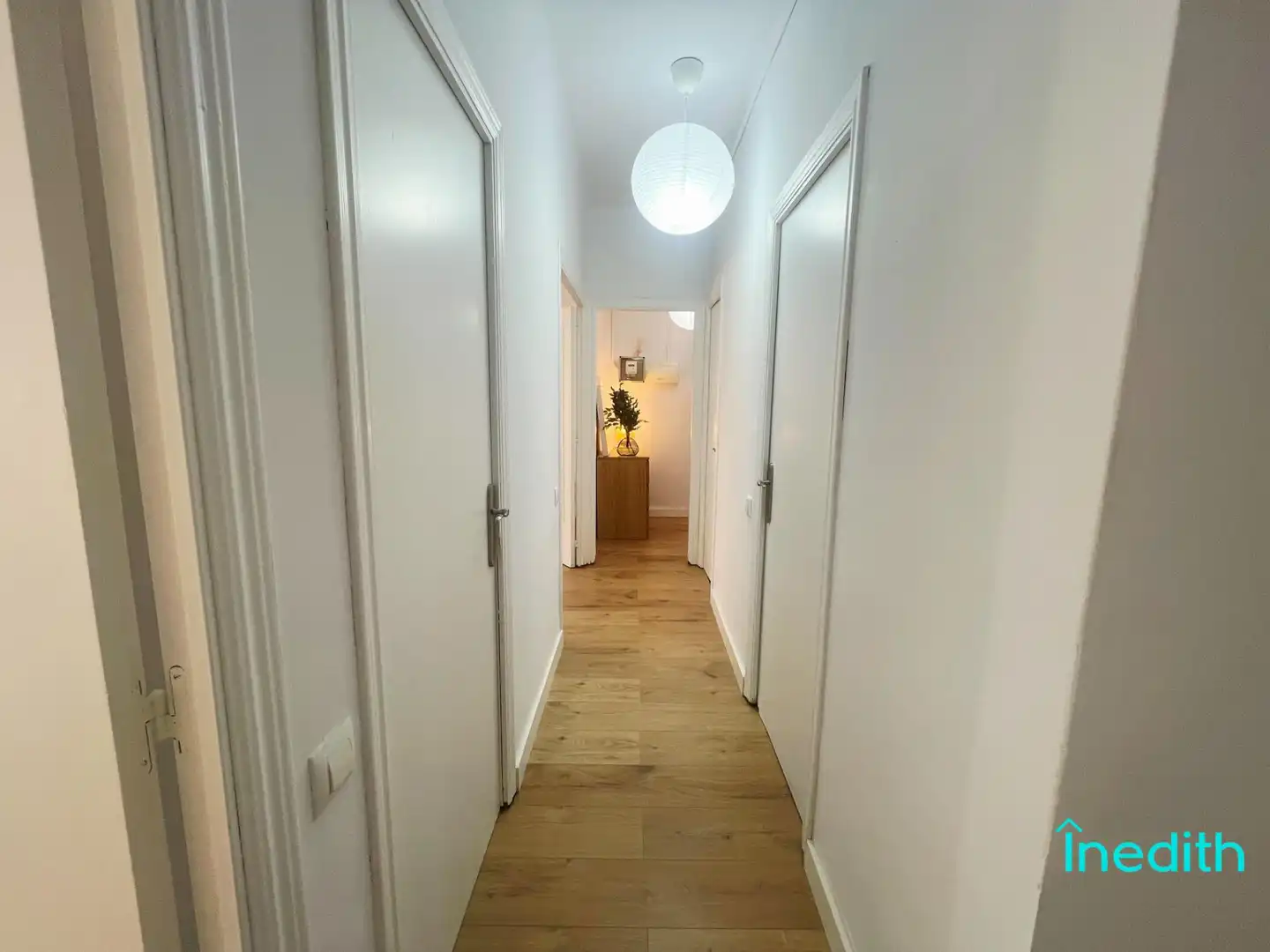 Piso en venta en El Prat de Llobregat con Calefacción, Parquet y Terraza