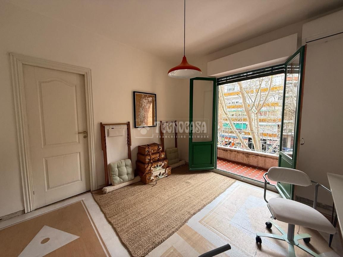 Bedroom of Flat for sale in  Madrid Capital