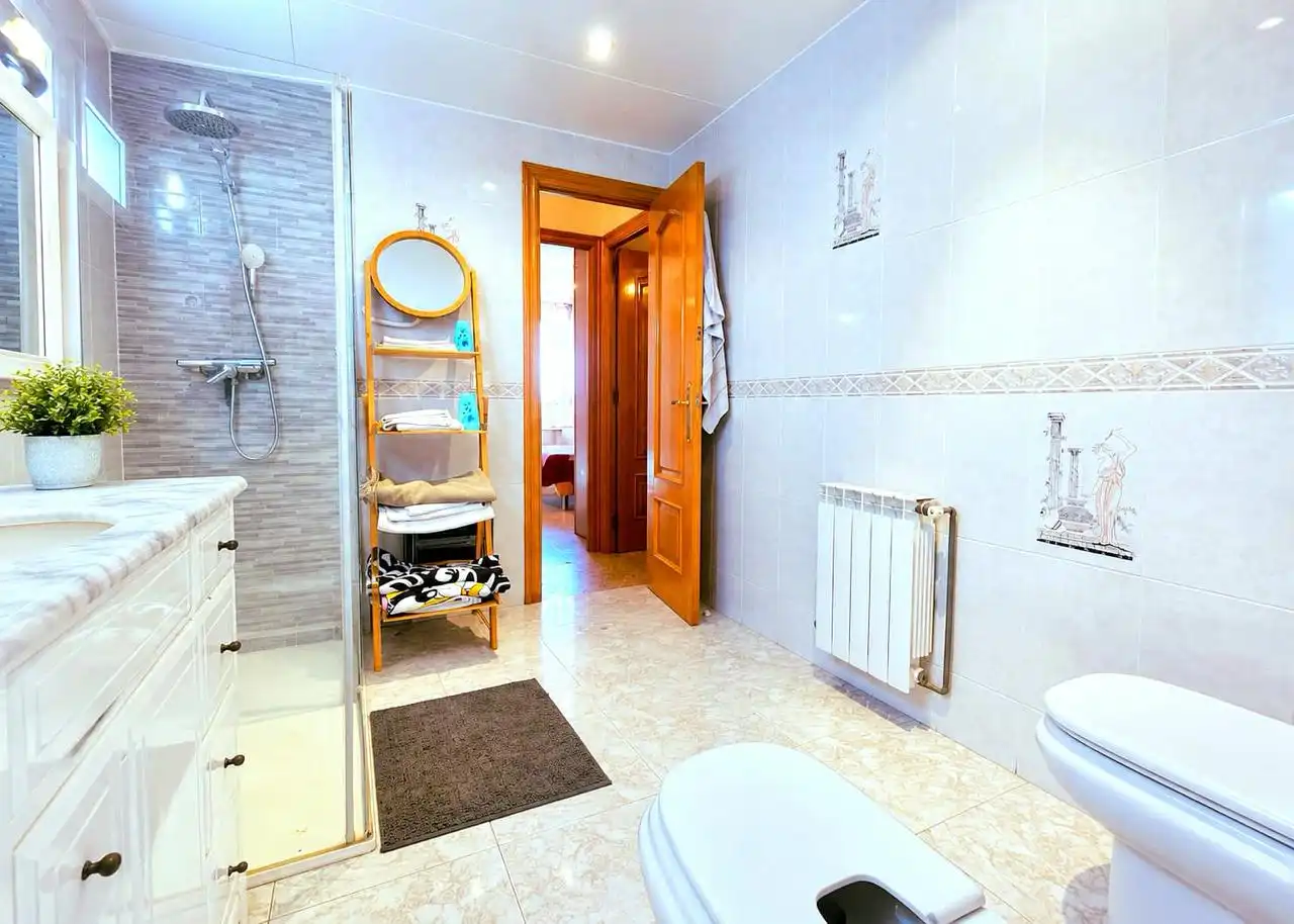 Baño de Piso en venta en Granollers con Calefacción, Amueblado y Balcón