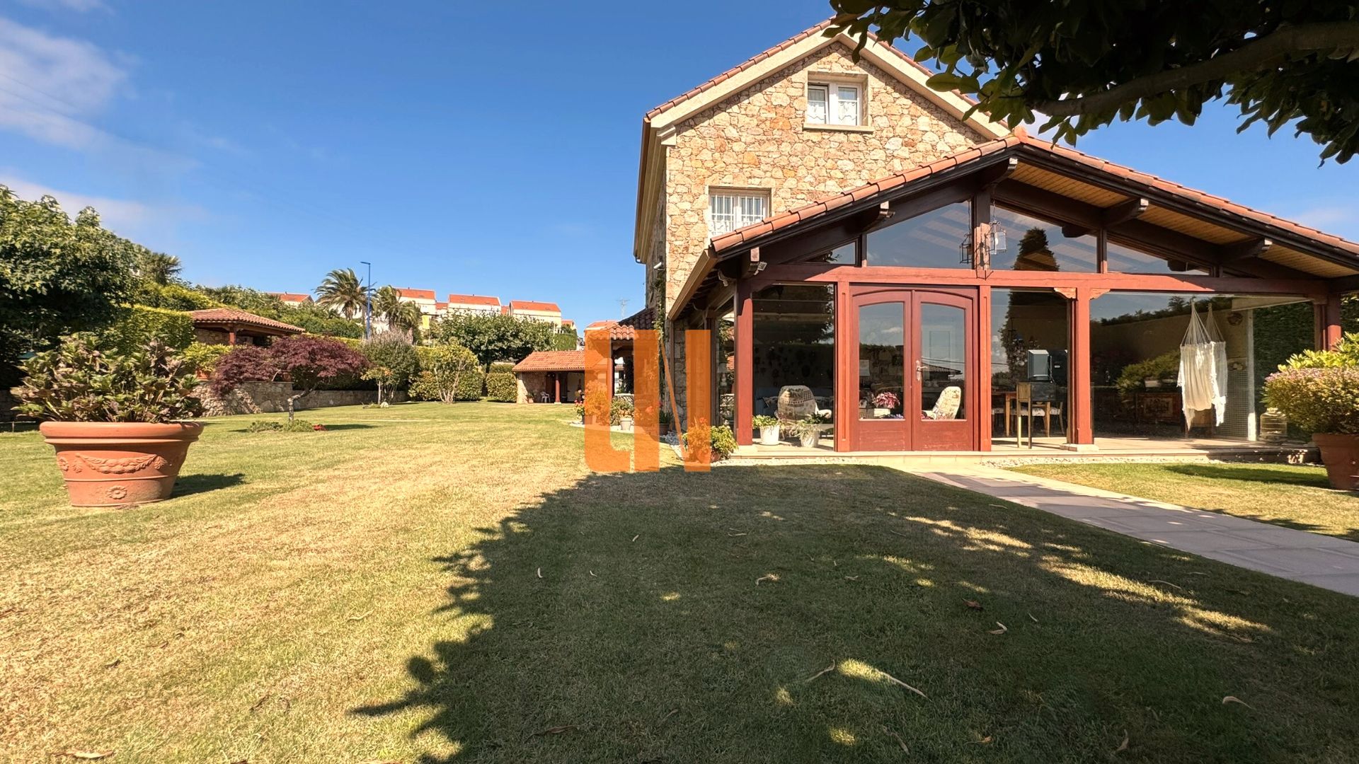 Jardí de Casa o xalet en venda en Culleredo amb Calefacció, Jardí privat i Parquet