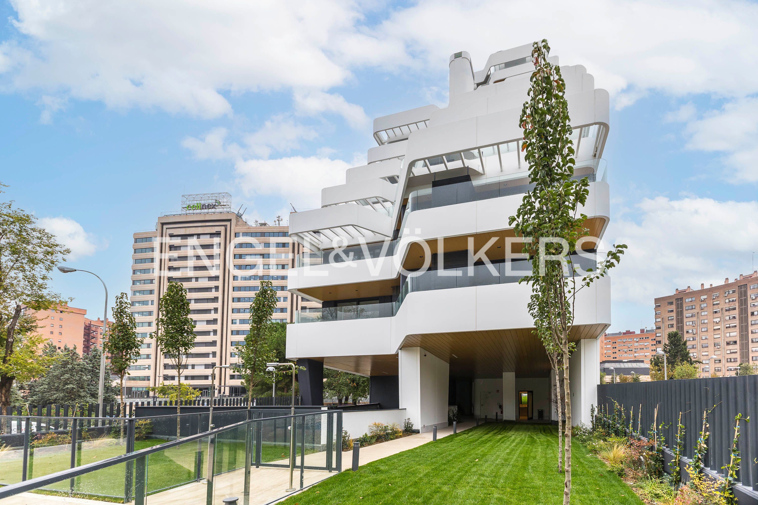 Vista exterior de Apartament de lloguer en  Madrid Capital amb Aire condicionat, Calefacció i Traster