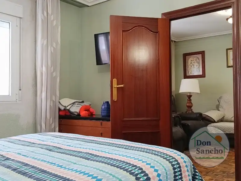 Habitación de Piso en venta en Valladolid con Calefacción
