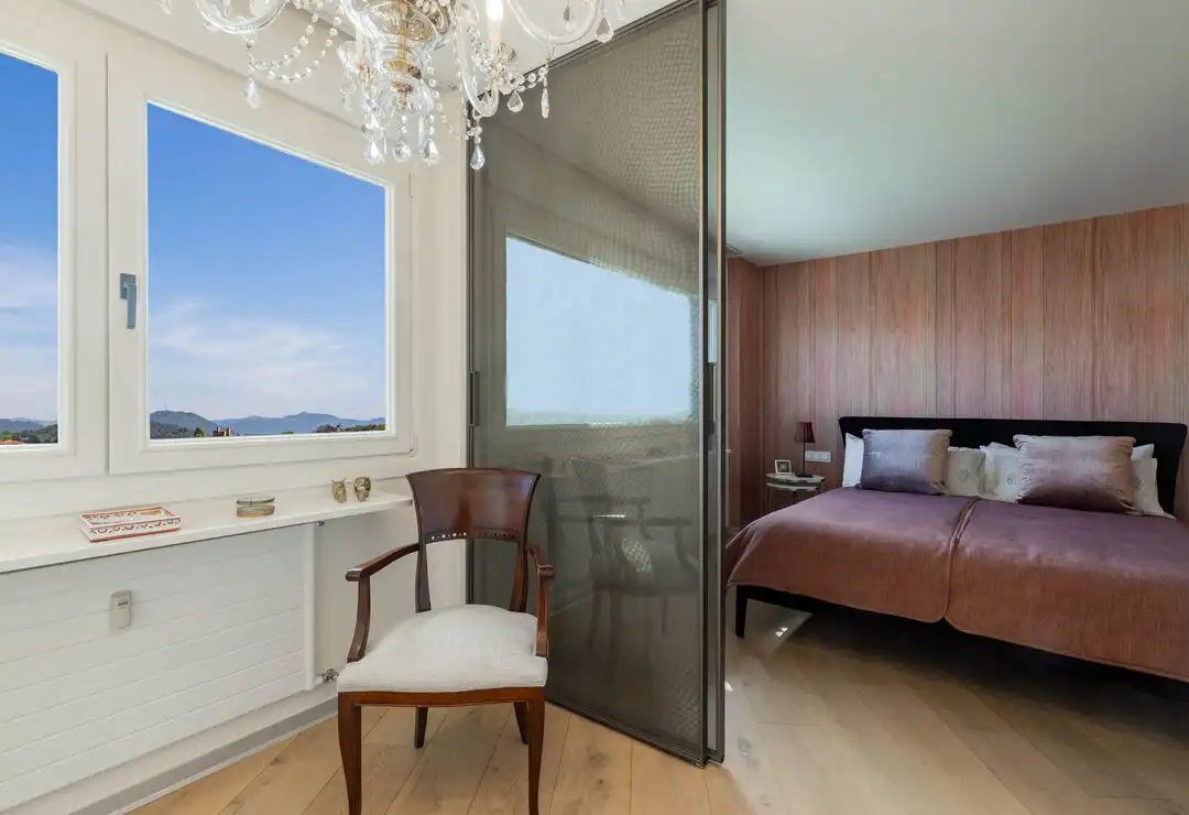 Habitación de Piso en venta en Donostia - San Sebastián  con Calefacción y Alarma
