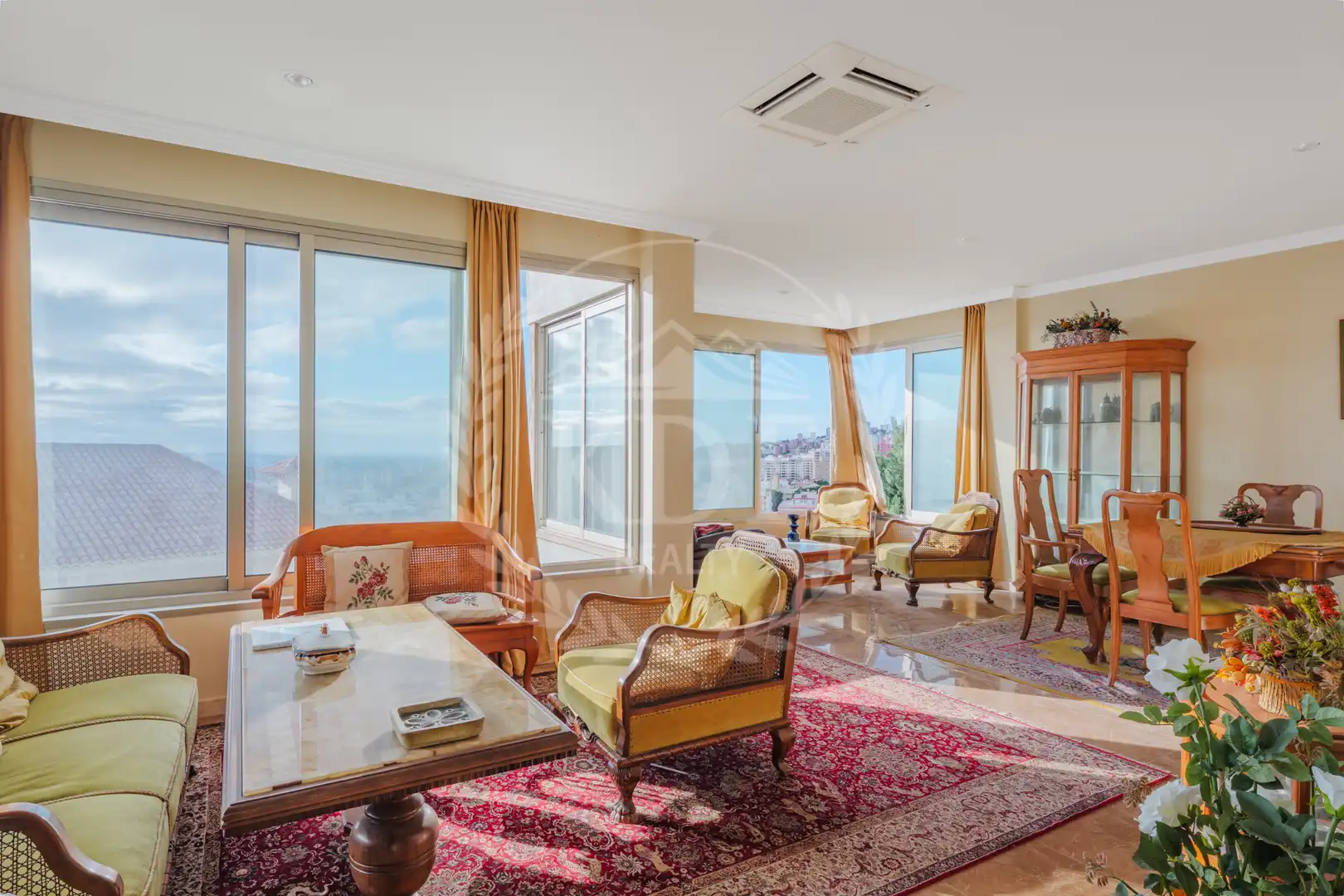 Casa en venta en Calle Transversal las Acacias