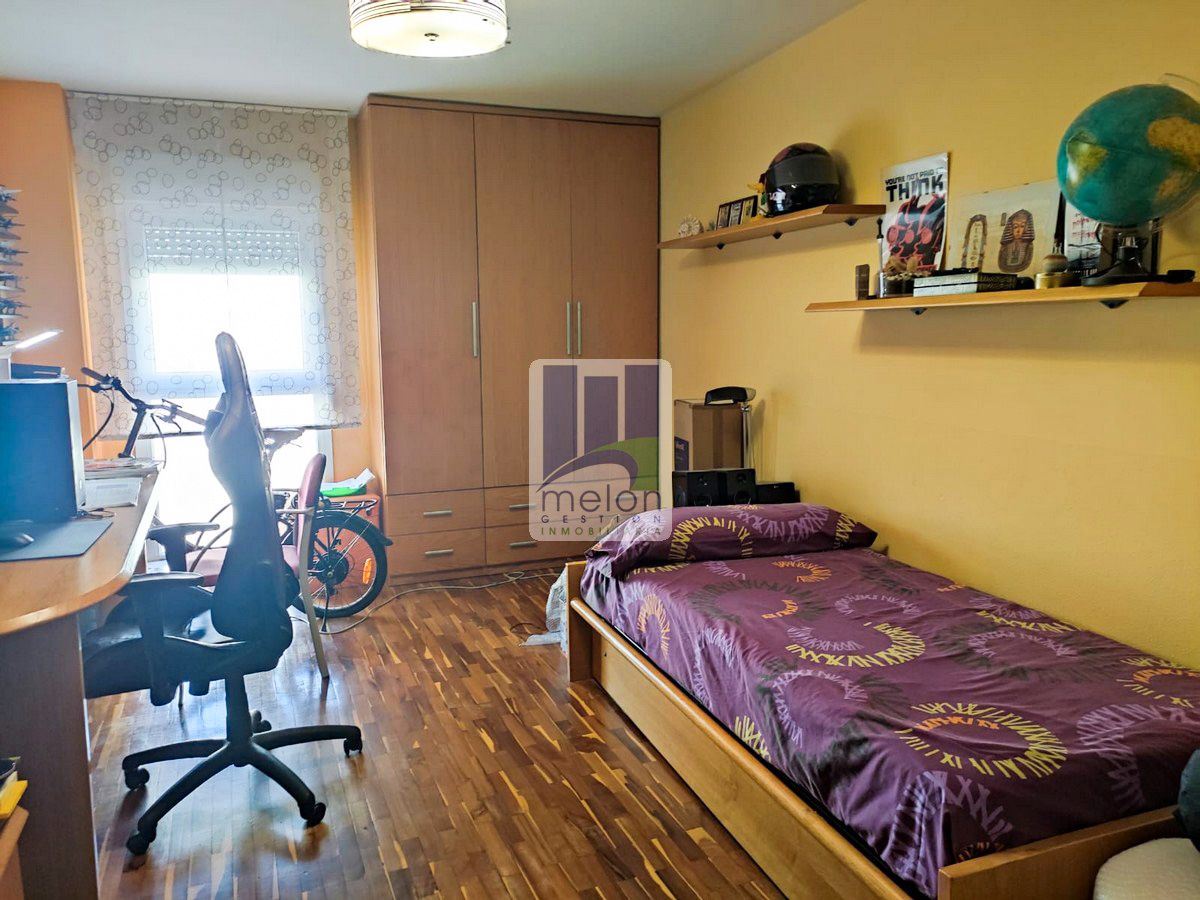 Habitación de Piso en venta en Burgos Capital con Trastero
