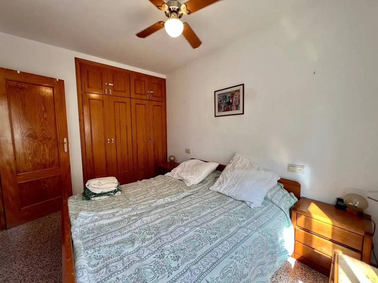 Dormitori de Apartament en venda en Guardamar del Segura amb Terrassa, Moblat i Rentadora