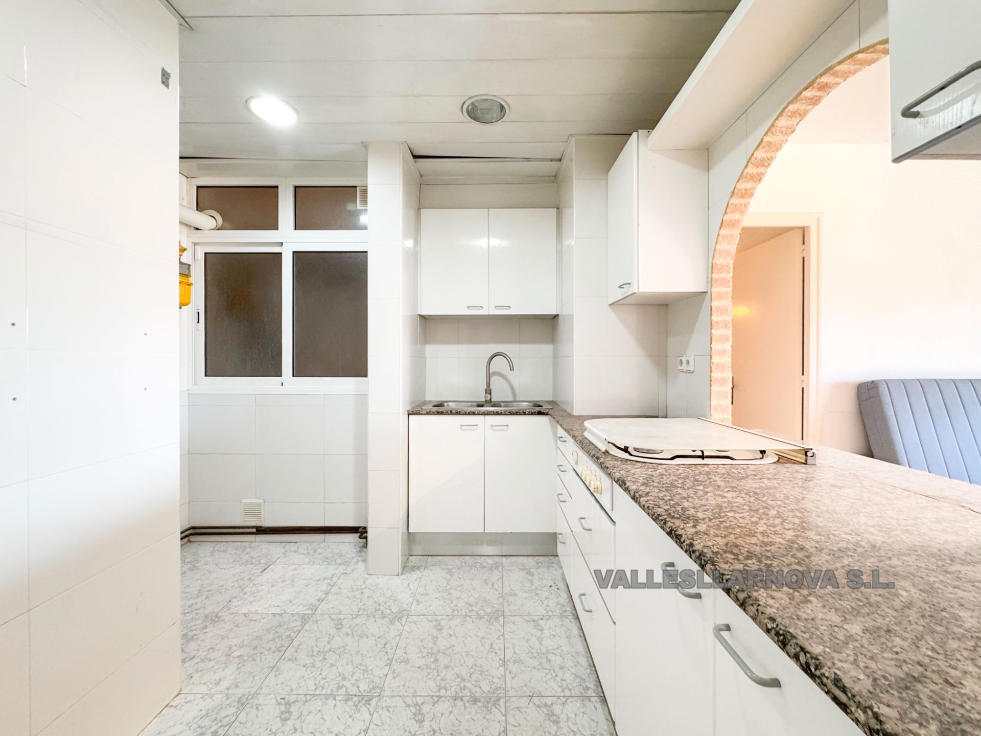 Cuina de Pis en venda en Parets del Vallès amb Aire condicionat, Calefacció i Balcó