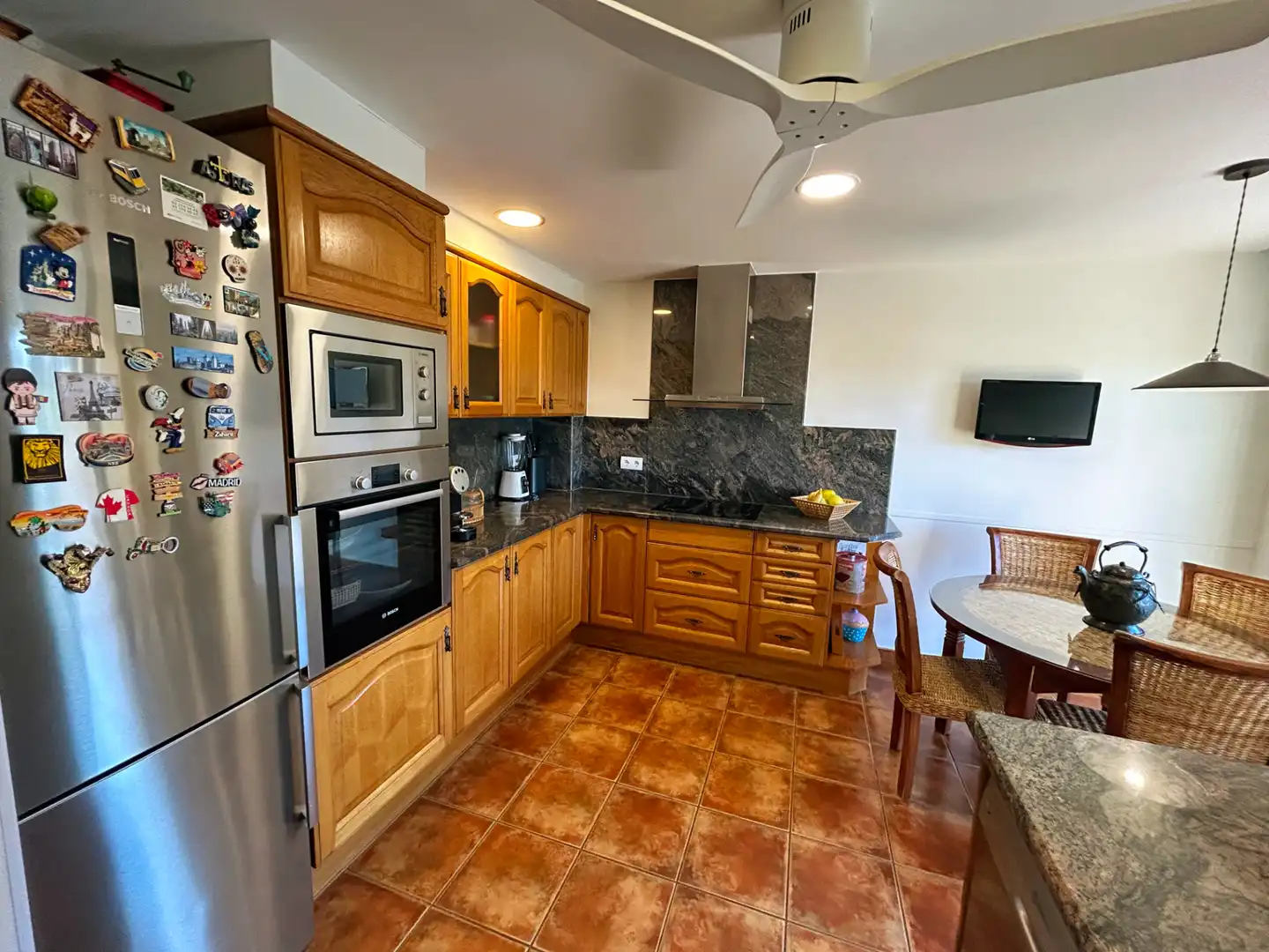 Cocina de Casa adosada en venta en Palafrugell con Aire acondicionado, Calefacción y Jardín privado