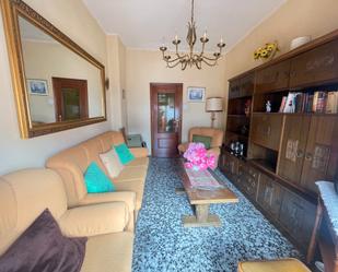 Living room of Flat for sale in Valladolid Capital  with Heating, Furnished and Balcony