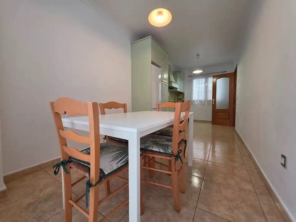 Comedor de Piso en venta en Las Palmas de Gran Canaria con Amueblado