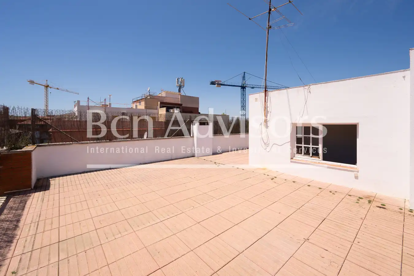 Terraza de Casa adosada en venta en Sant Just Desvern con Aire acondicionado, Calefacción y Parquet