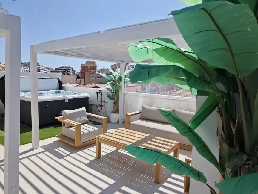 Piso en venta en Calle Doctor Juan López Sánchez 17