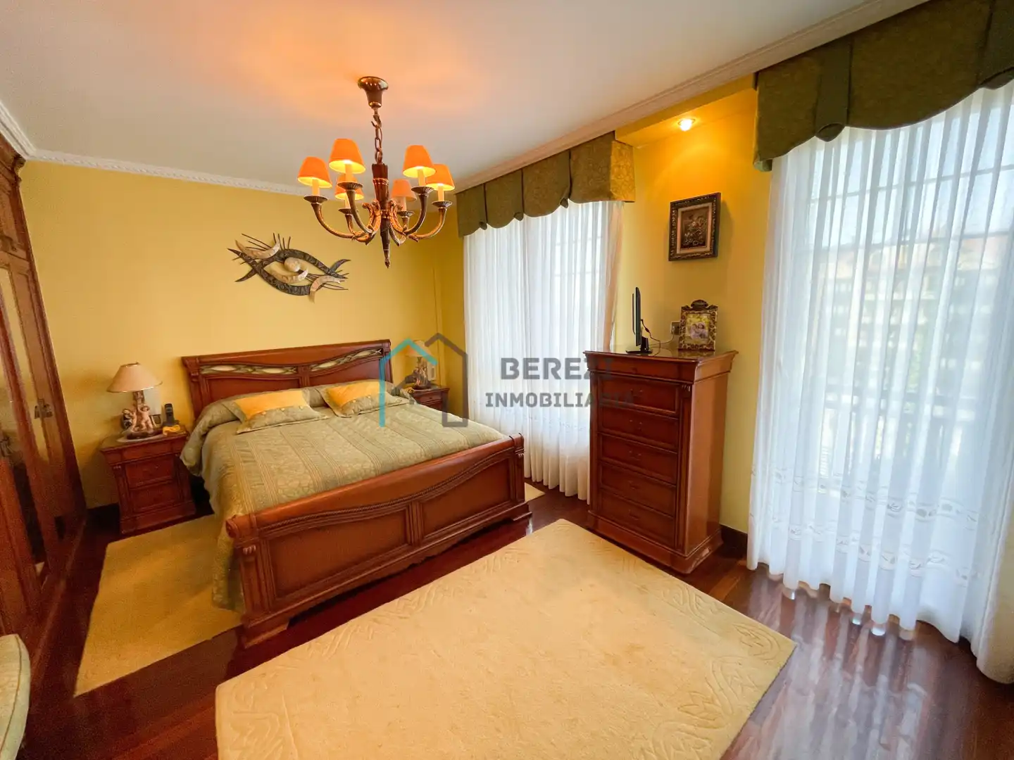 Habitación de Casa adosada en venta en Mundaka con Calefacción, Jardín privado y Amueblado