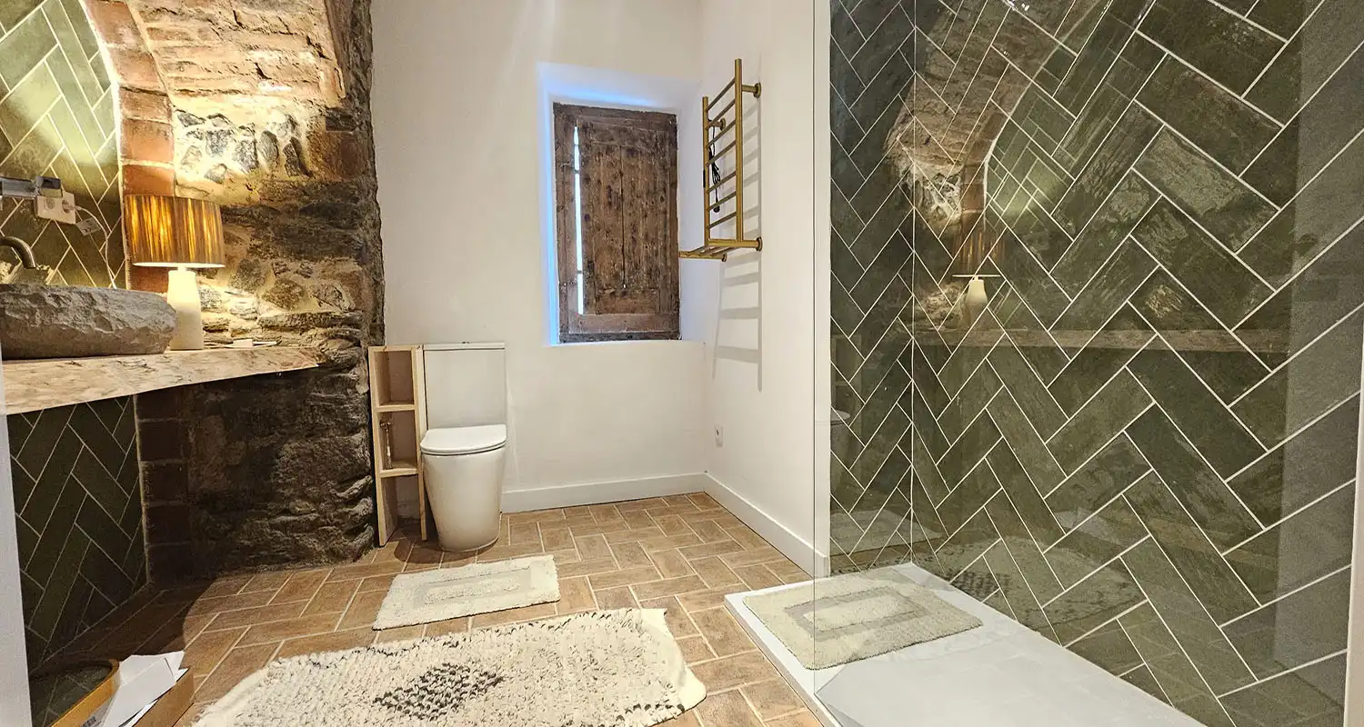 Baño de Piso en venta en Sant Celoni con Aire acondicionado, Calefacción y Terraza