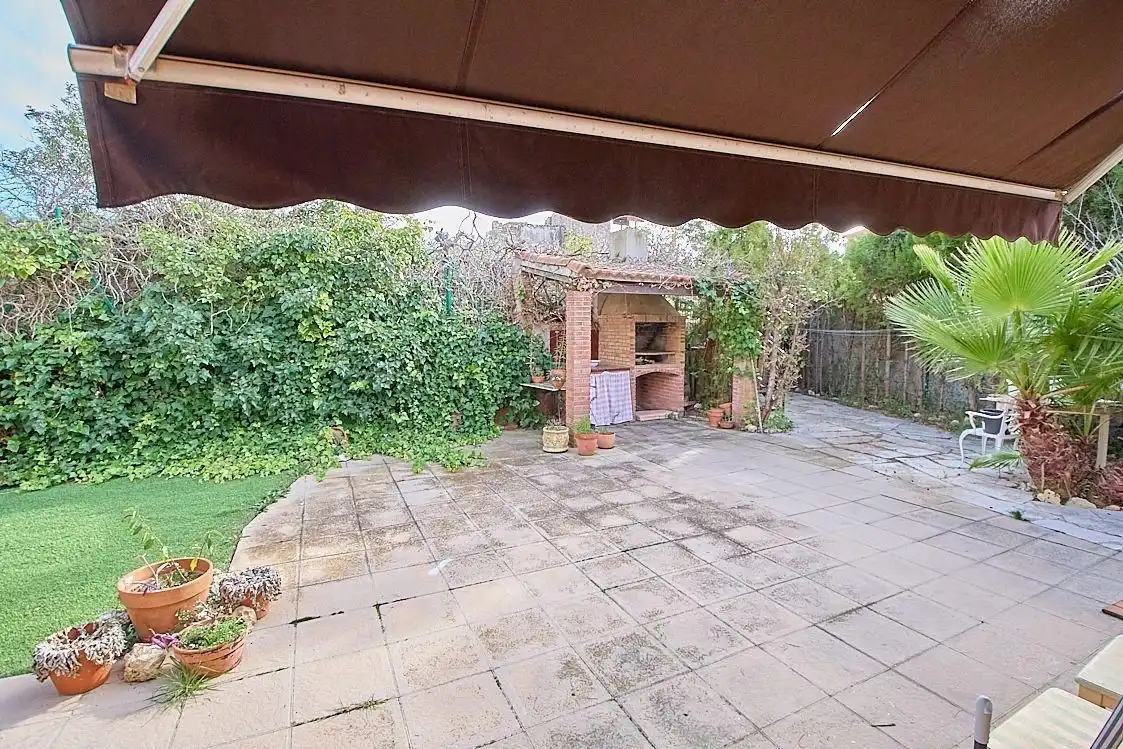 Jardí de Casa o xalet en venda en Tarragona amb Aire condicionat, Calefacció i Jardí privat