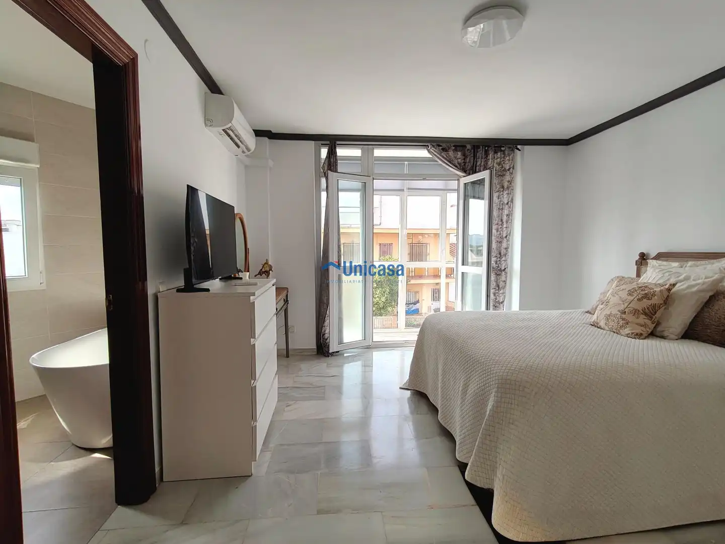 Habitación de Casa adosada en venta en Málaga con Terraza
