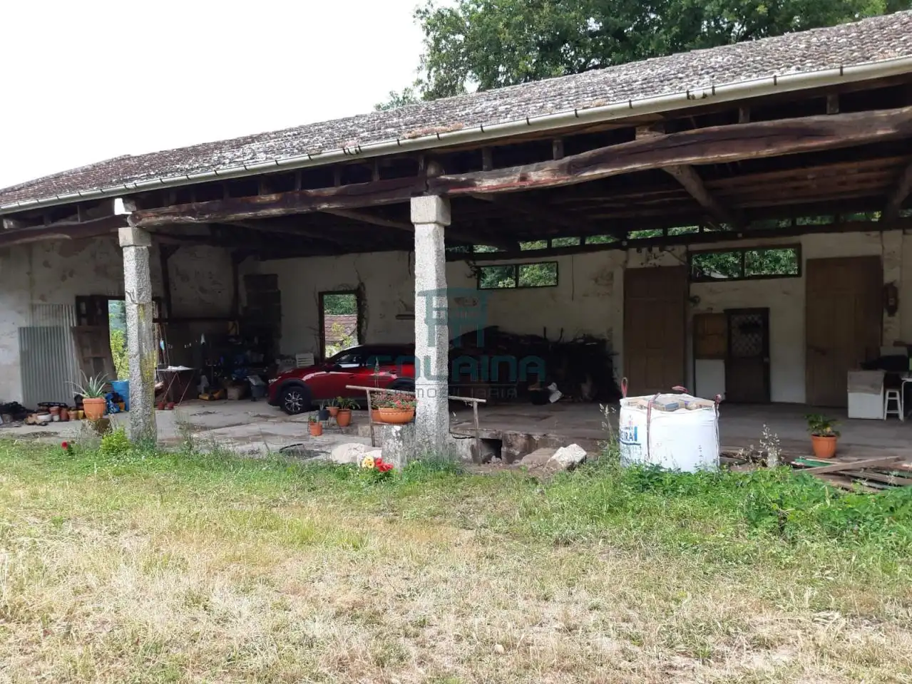 Residencial en venda en Punxín