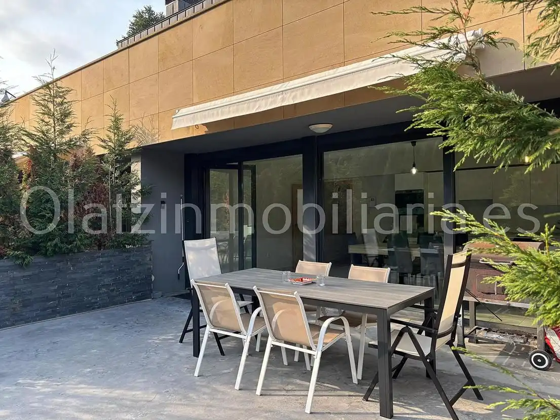 Terrassa de Casa o xalet en venda en Laudio / Llodio amb Aire condicionat, Calefacció i Jardí privat