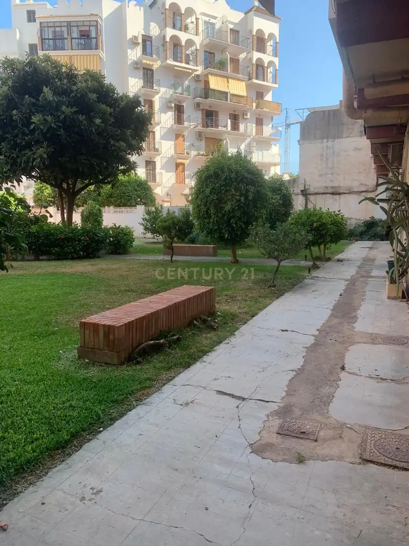 Flat for sale in Torremolinos  with Air Conditioner, Private garden and Storage room