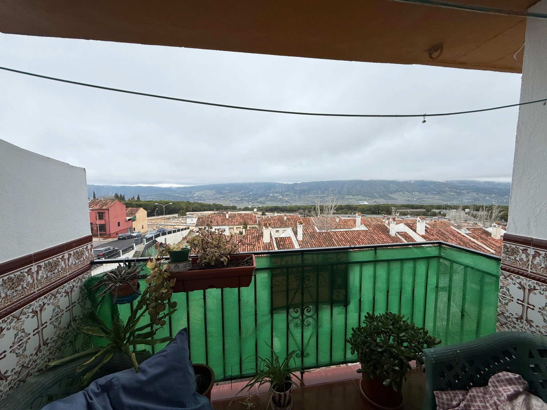 Exterior view of Flat for sale in Ronda  with Terrace, Storage room and Oven