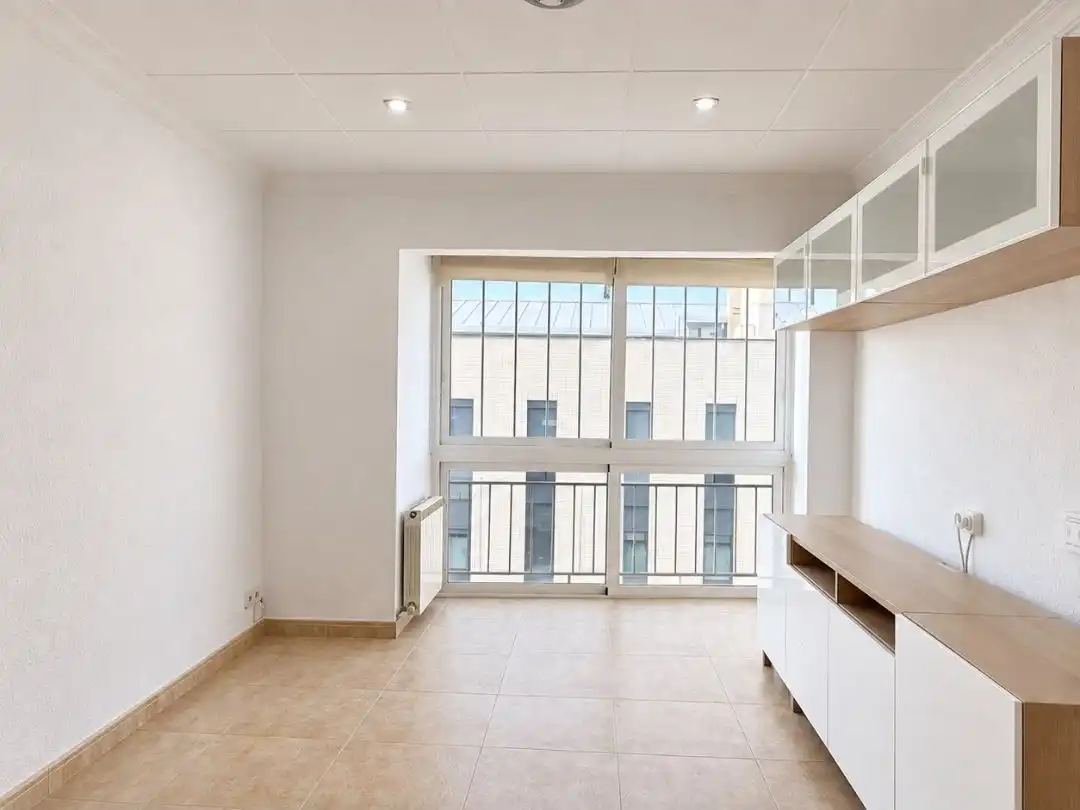 Flat with lift to rent in Passeig de la Muntanya 100, imagen 5
