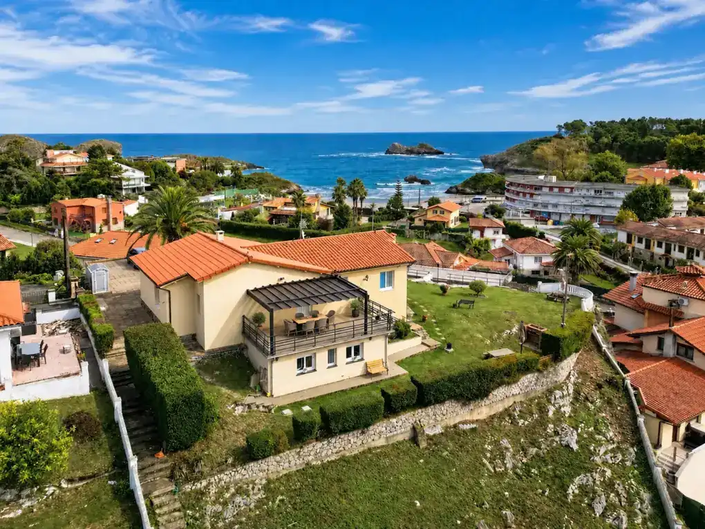 Villa avec terrasse à vendre à Celoriu 164, imagen 2