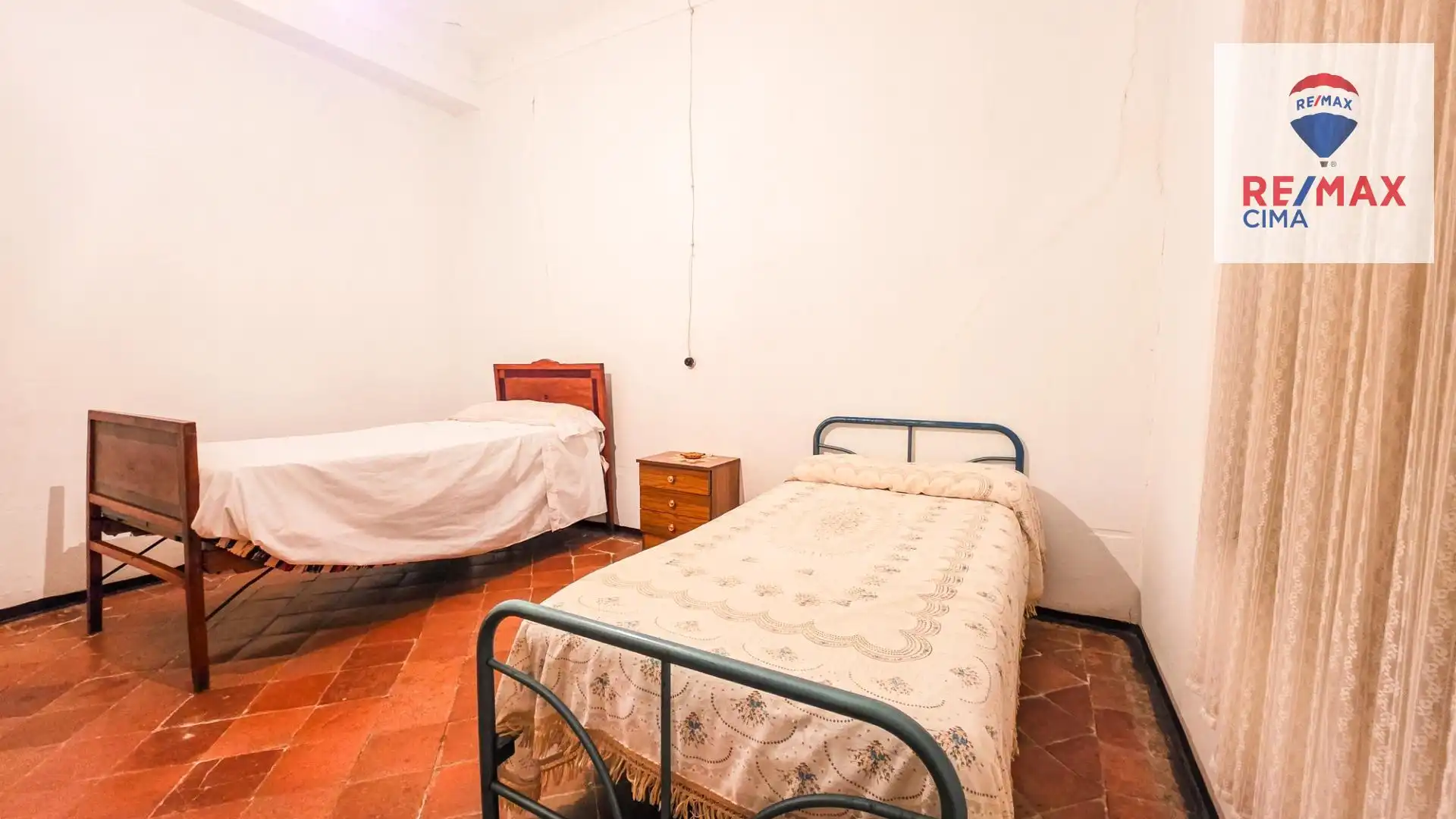 Schlafzimmer von Country house zum Verkauf in Orce