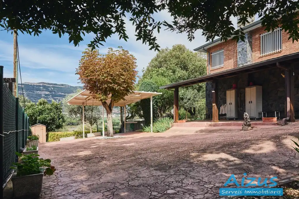 Jardín de Casa o chalet en venta en Seva con Aire acondicionado, Calefacción y Jardín privado