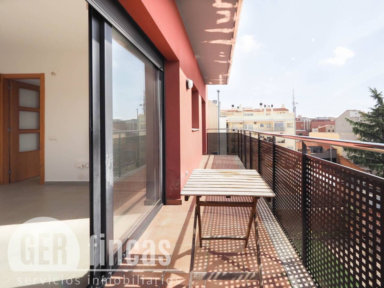 Terraza de Piso en venta en Terrassa con Balcón