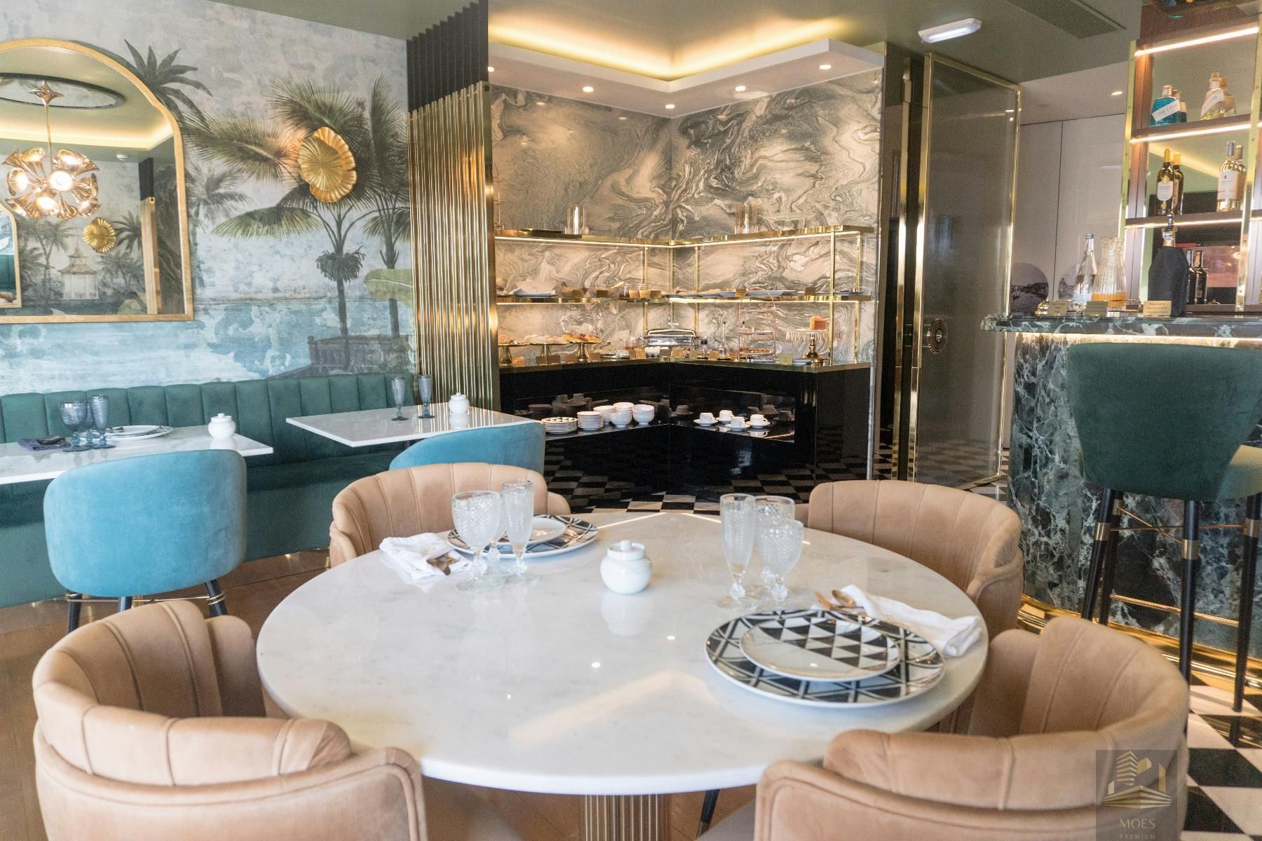 Menjador de Edifici en venda en  Zaragoza Capital