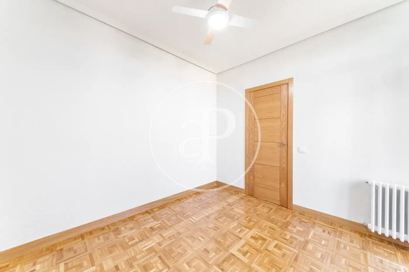 Flat for rent in Calle de Orense, Cuatro Caminos - Azca