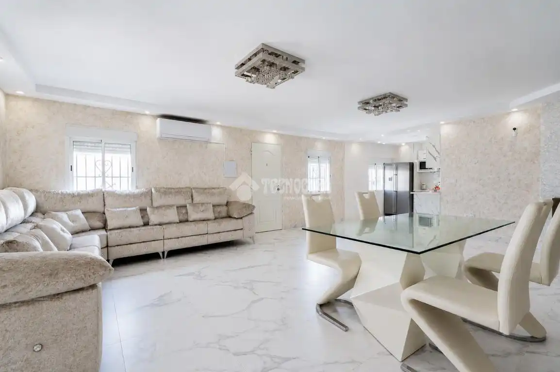 Sala de estar de Casa o chalet en venta en Almería