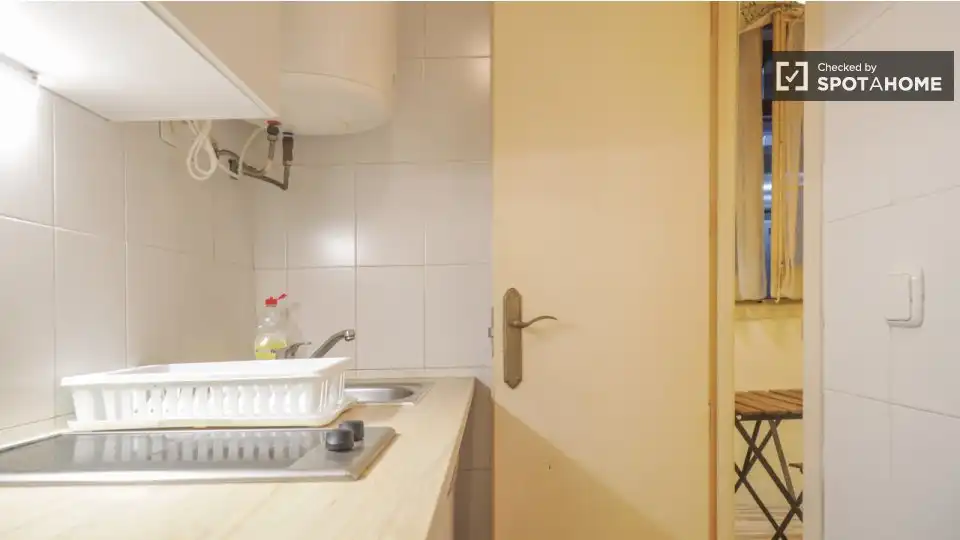 Habitació a Madrid, Madrid