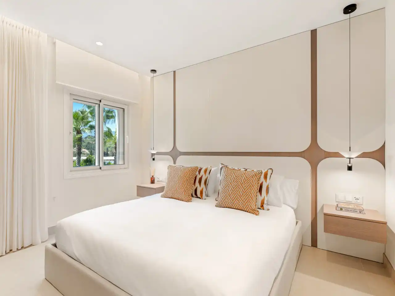 Bedroom of Duplexes for sale in Estepona  with Air Conditioner, Heating and Terrace