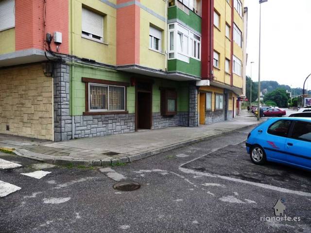 Local comercial en Venta en Jardín de Cantos - El Nodo