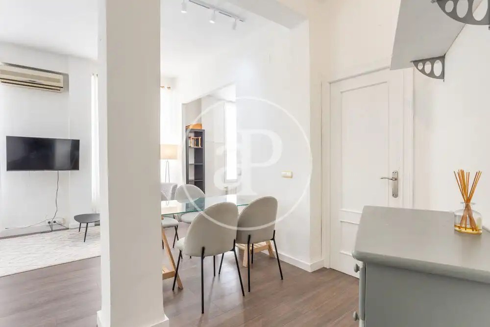 Dining room of Flat for rent in Valencia  with Air Conditioner, Heating and Furnished