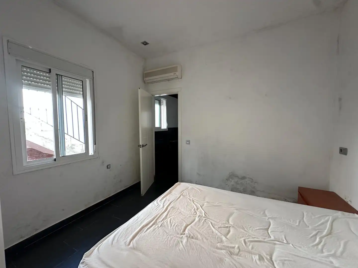 Dormitori de Casa o xalet en venda en Fuentes de Andalucía
