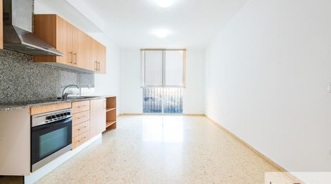 Foto 3 de Planta baixa en venda a Calle Rafelbunyol, Zona Alta, Puçol